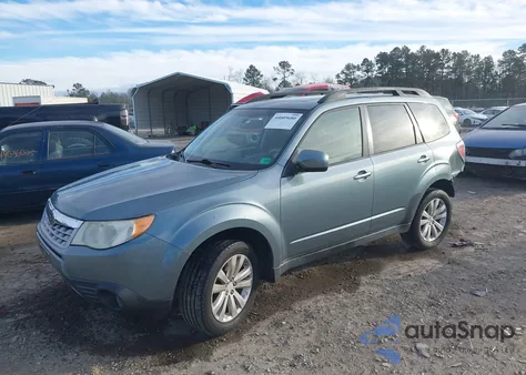 2012 Subaru Forester 2.5X Limited z USA, uszkodzony, nr VIN JF2SHAEC5CH411024